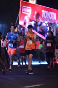BIB: 02122, 0809, 44198
                            <button type="button" onclick="openModal(20728873)" class="btn btn-primary btn-sm float-right btn-popup" data-toggle="modal" data-target=".modal-high-quality">
                        <i class="fas fa-shopping-cart"></i> Add to Cart
                    </button>
                                            <button type="button" onclick="isThisMe(20728873, true)" class="btn btn-success btn-sm float-right btn-popup btn-isme hidden" data-toggle="tooltip" data-placement="bottom" title="นี่คือรูปของคุณใช่ไหม คลิกที่นี่เพื่อเอาเข้าอัลบั้ม">
                        <i class="fas fa-plus"></i> Add to album
                    </button>
                    <button type="button" onclick="isThisMe(20728873, false)" class="btn btn-warning btn-sm float-right btn-popup btn-isnotme hidden">
                        <i class="fas fa-ban"></i> Remove from album
                    </button>